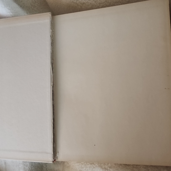 Vintage 850 Page Italian Cookbook Hardcover - Picture 2 of 8